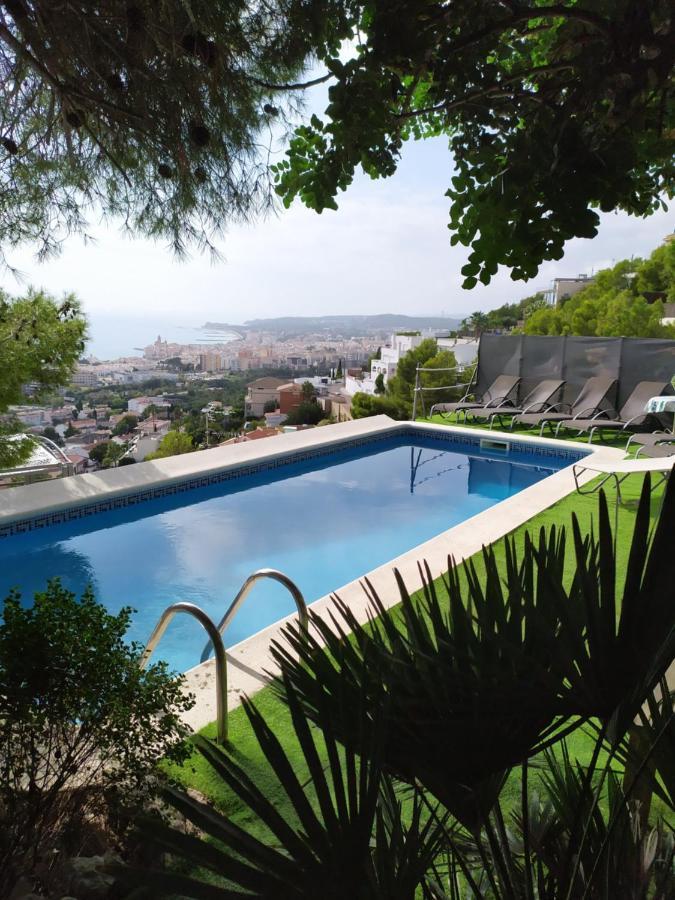 The Villa Sunlight Sitges Bagian luar foto