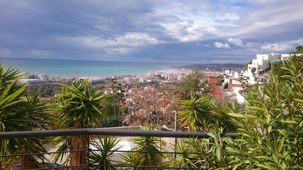 The Villa Sunlight Sitges Bagian luar foto
